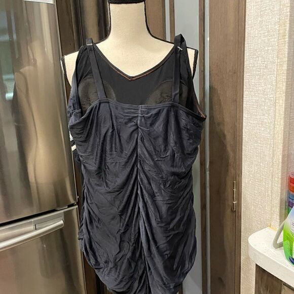 Speedo Tank   - Picture 5 of 6